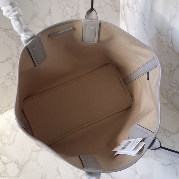 🔥NEW Michael Kors Jodie Large Tote - Picture 8 of 12